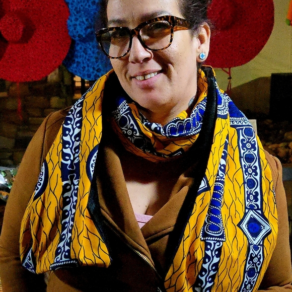 PHOEBE - Winter Scarf - Picture 2 of 5